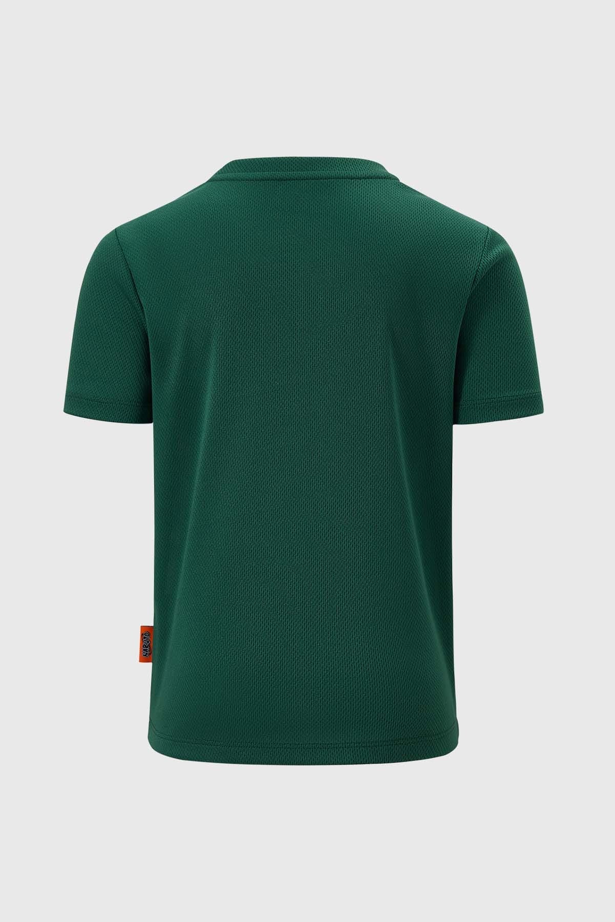 Polera verde para niño con diseño de Naruto y Sasuke en estampado colorido.