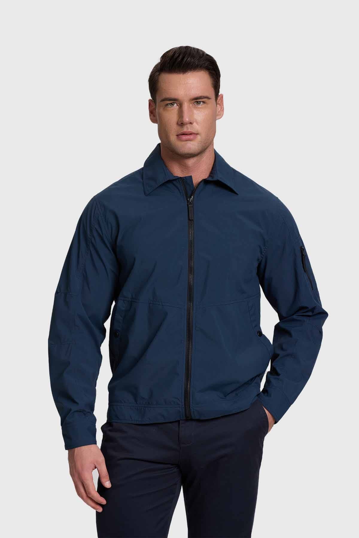 Chaqueta azul piedra con cierre completo para hombre