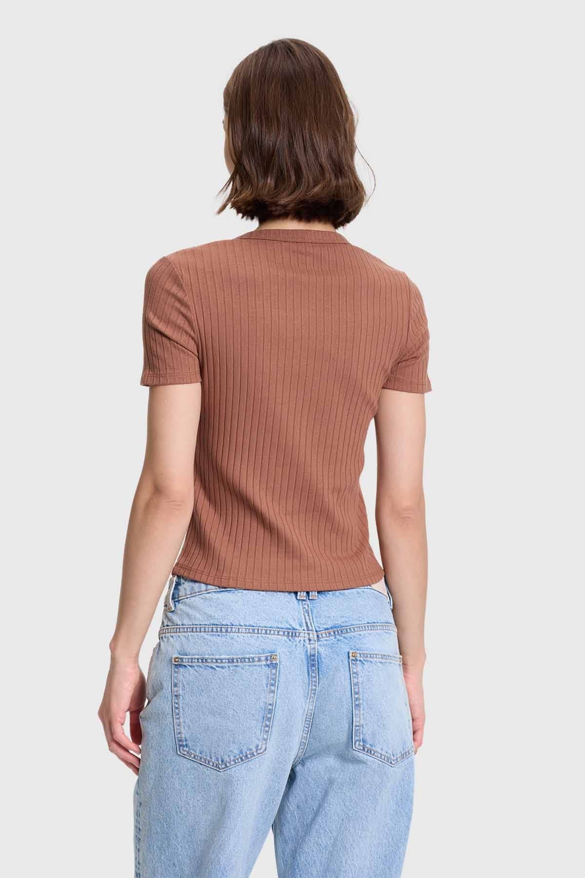 Polera Mujer Rip Crop Café
