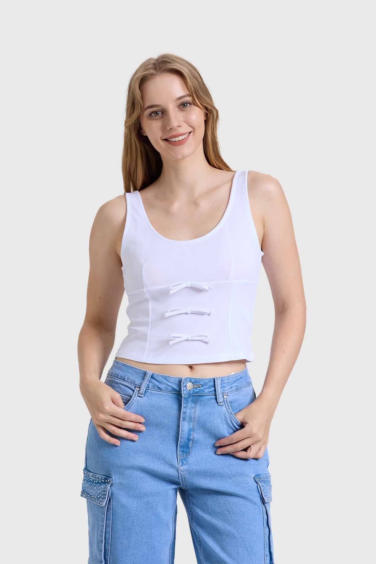 Polera blanca algodón diseño con lazos estilo fresco – Fashion´s Park
