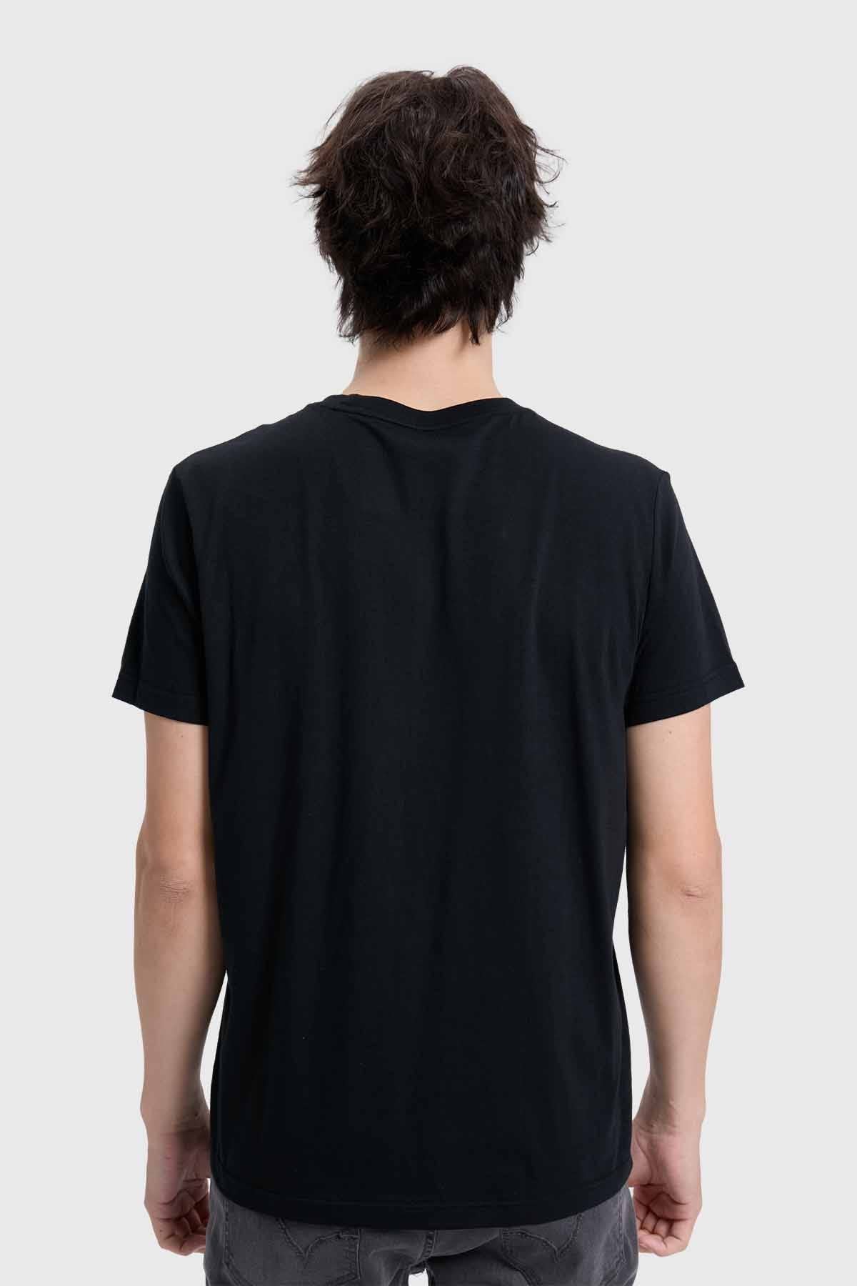 Polera Hombre Con Bolsillo Negro