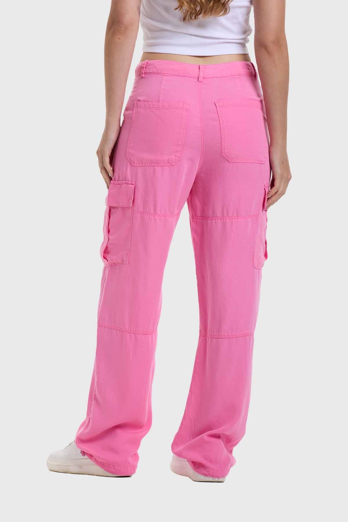 Jeans Mujer Cargo Parachute Rosado