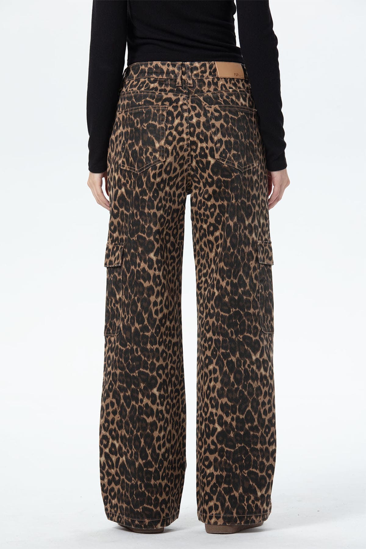 Jeans Mujer Wide Leg Cargo A Café