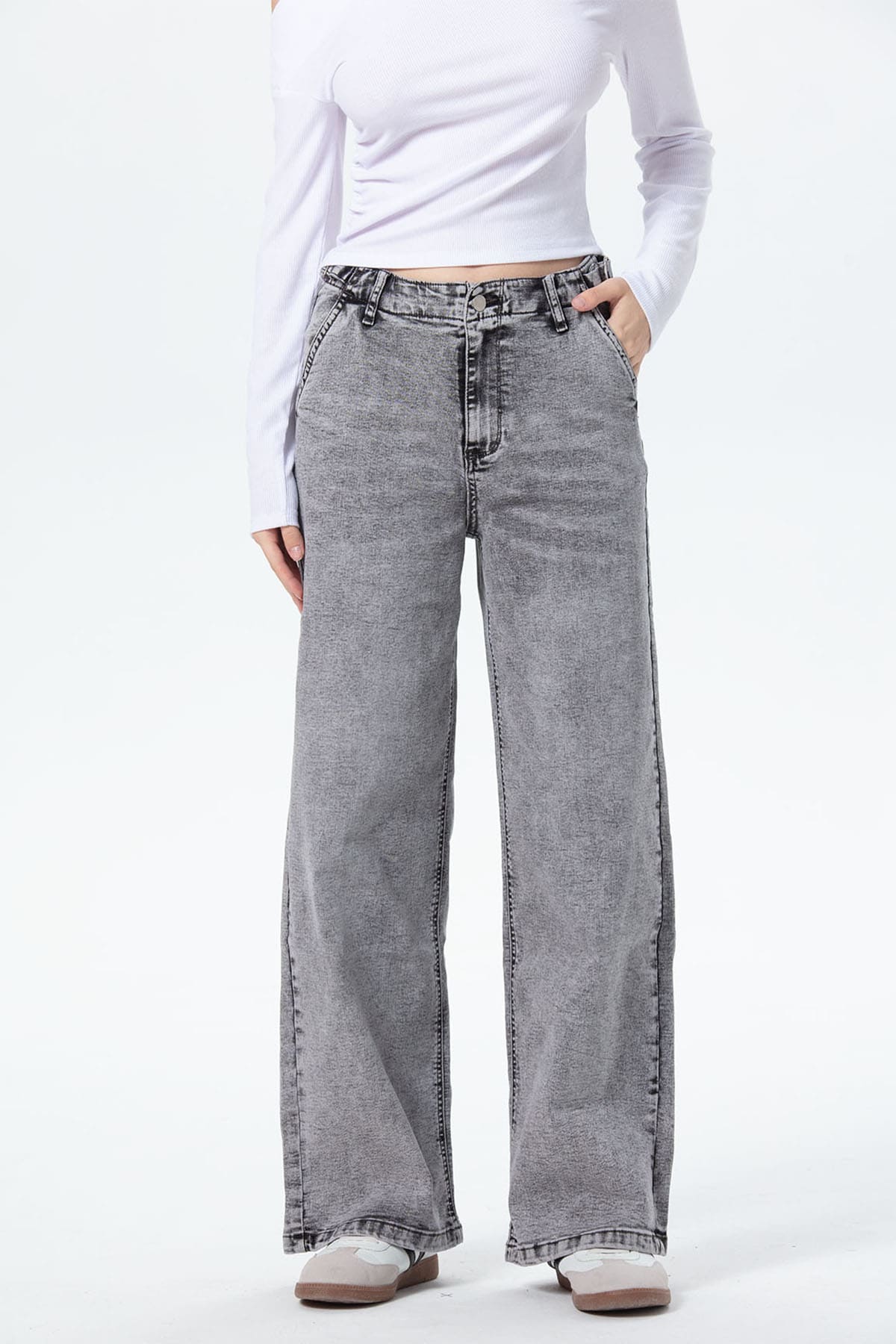 Jeans Mujer Wide Leg Cargo Gris