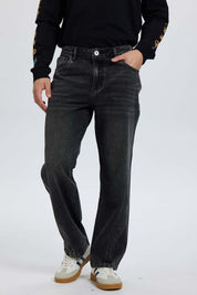 Jeans Hombre Recto Focalizado Negro