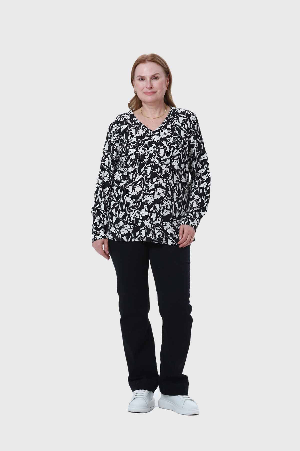 Blusa Mujer Pinza Pliegue Delantero Negro