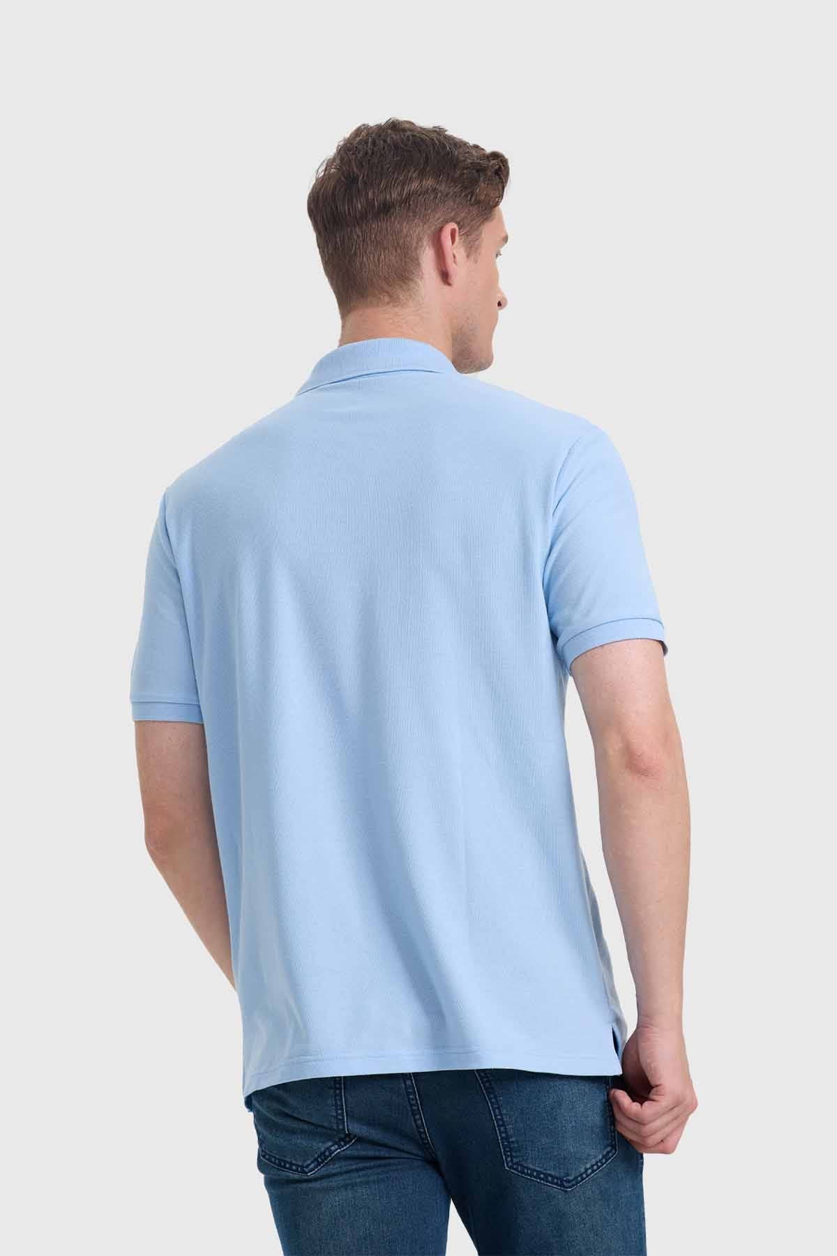 Polera Hombre Piqué Básica Celeste