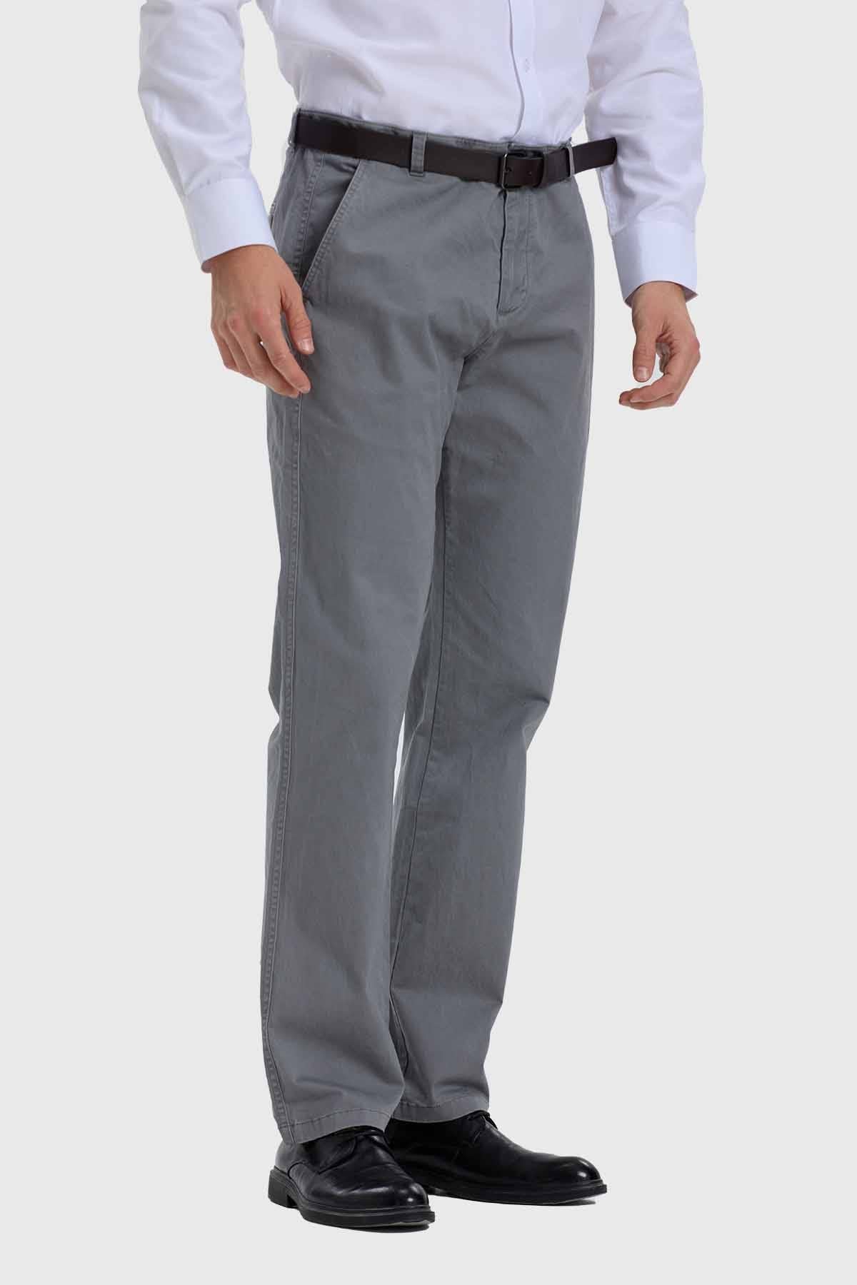 Pantalón Hombre Modelo Chino Cinturón Gris
