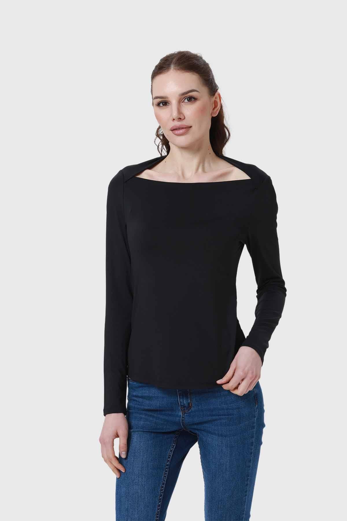 Polera Mujer Escote Recto Negro