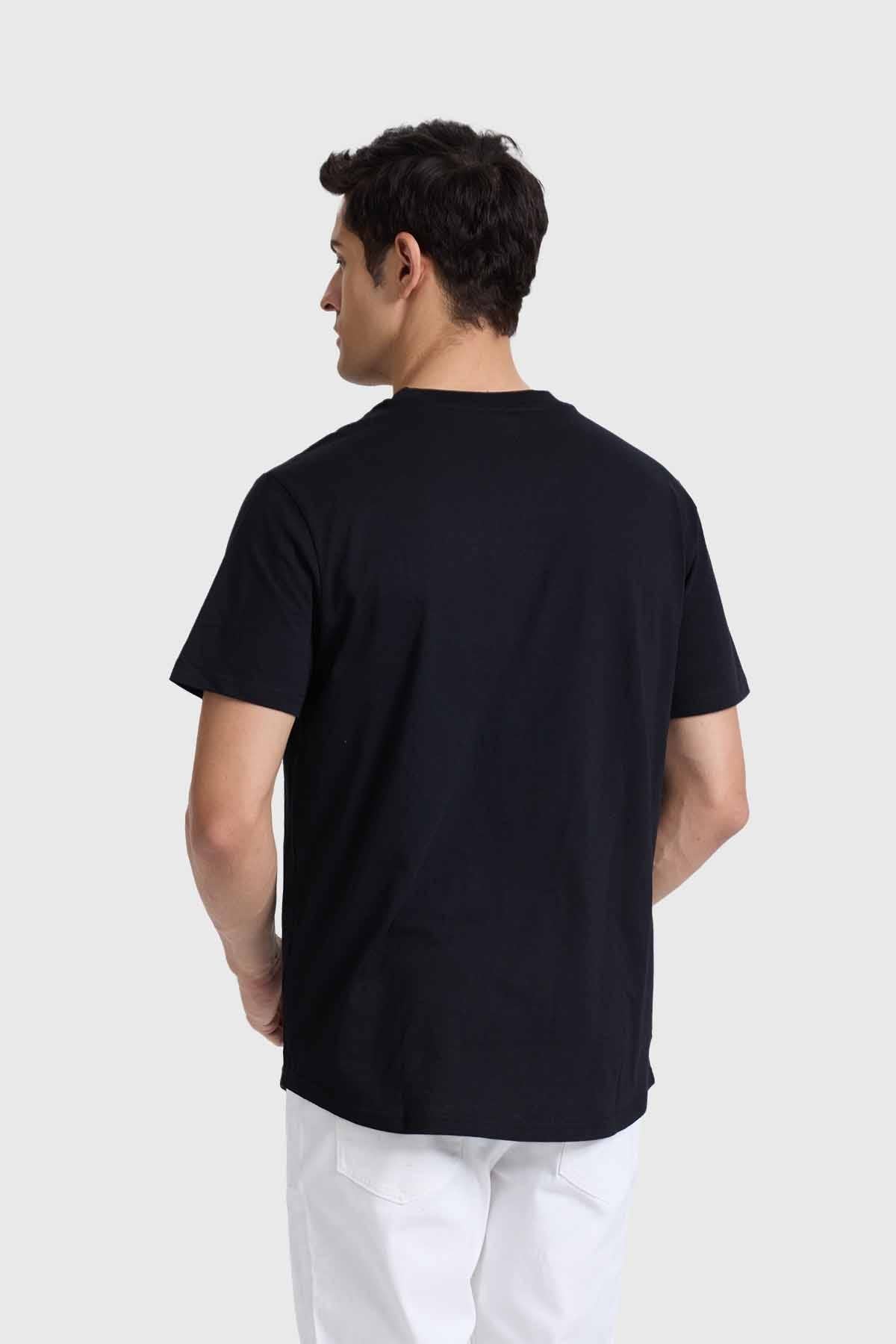 Polera Hombre Long Fit Básica Negro