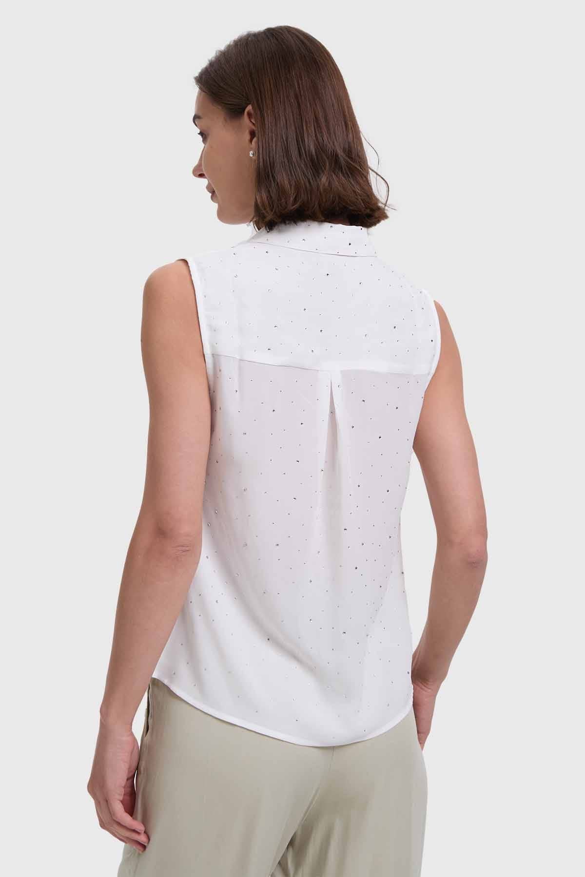 Blusa Mujer Abotonada Aplicación Crudo