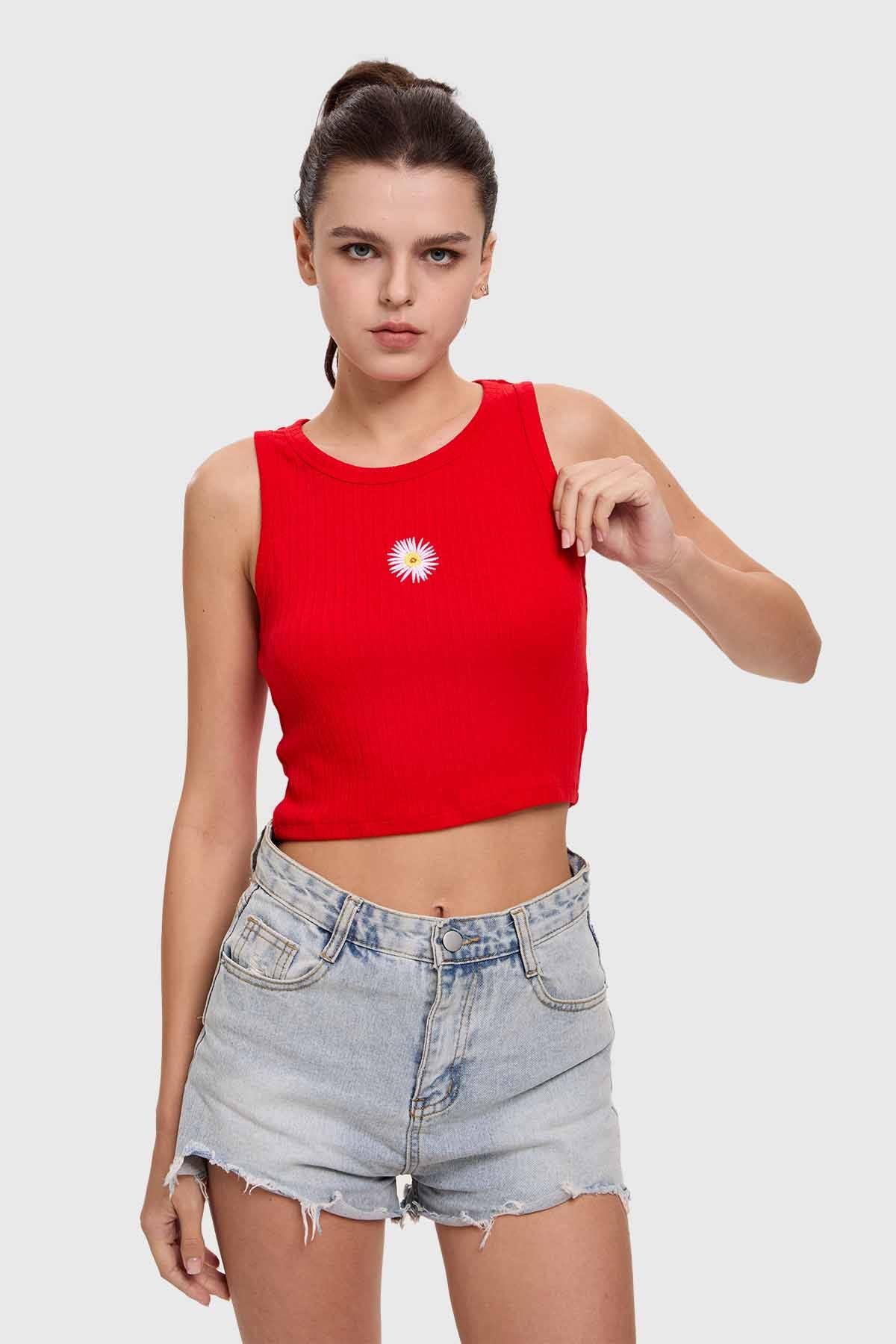Polera Mujer Bordado Rojo