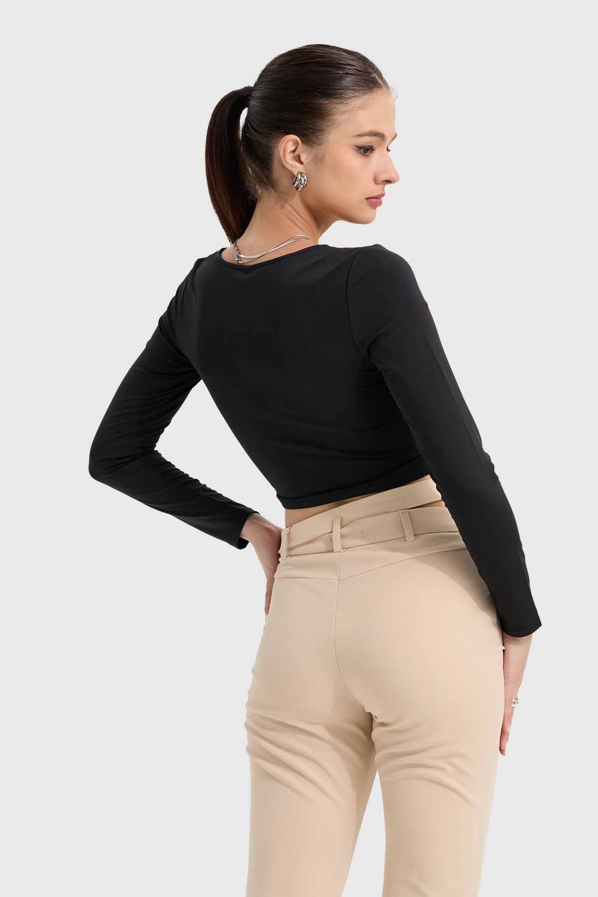 Polera Mujer Escote Cuadrado Negro