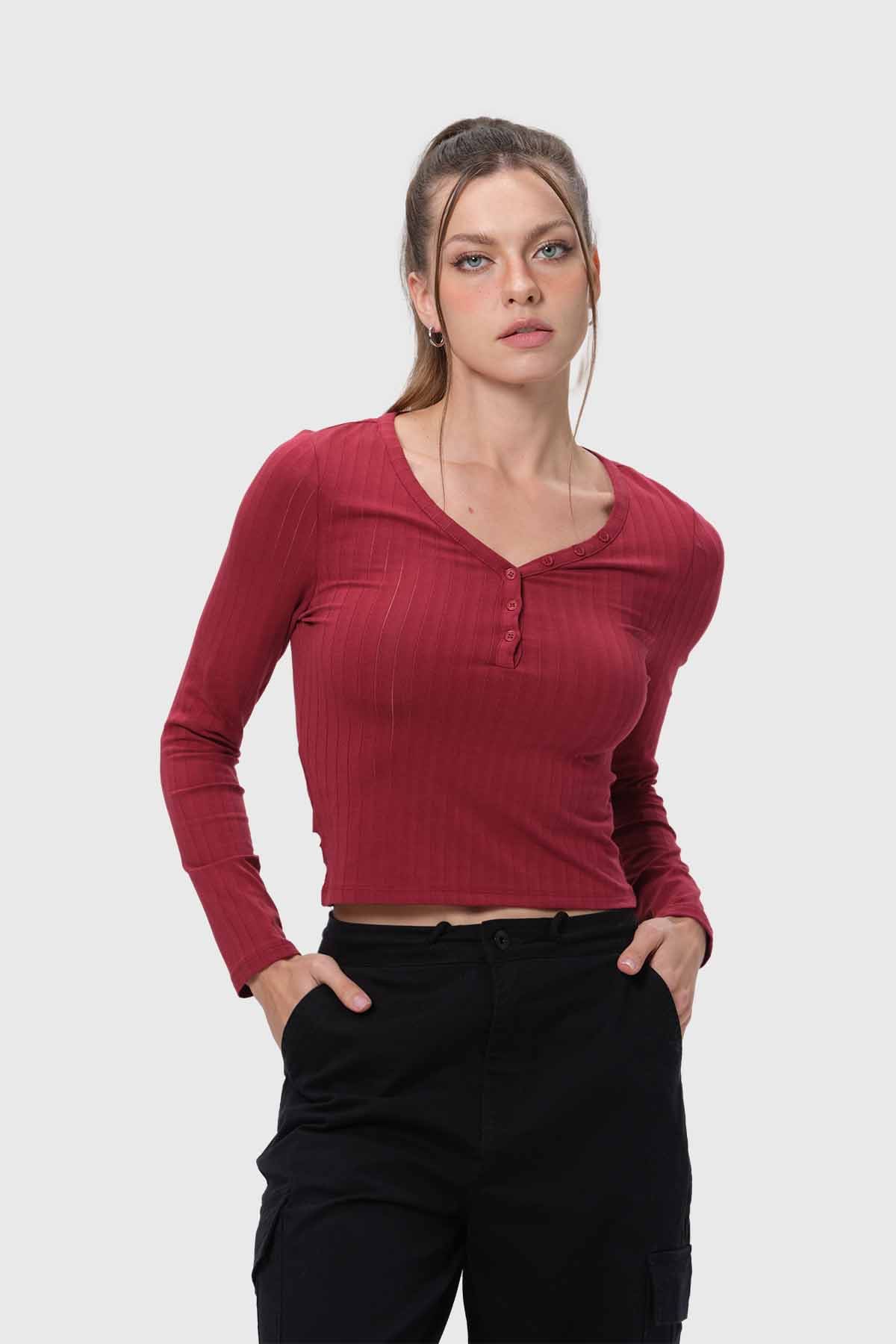 Polera Mujer Abotonada Burdeo