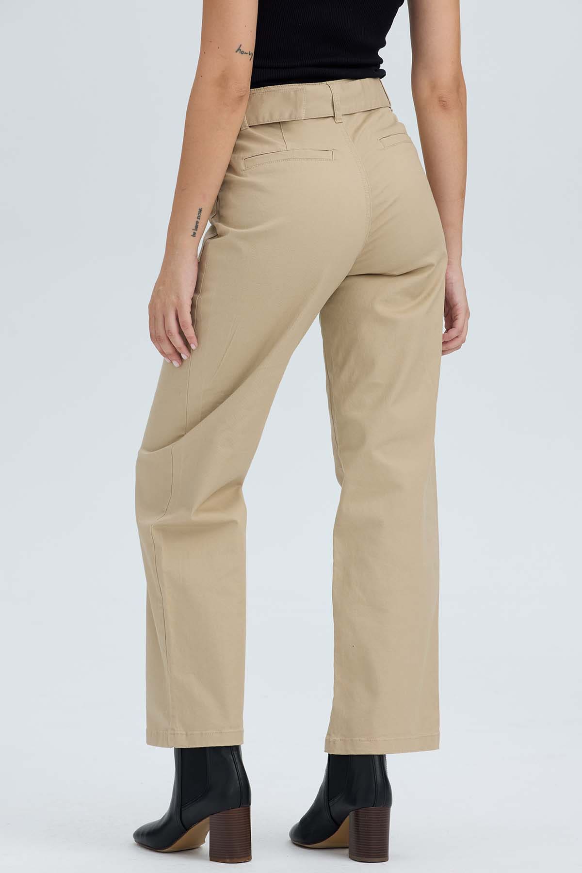 Pantalón Mujer Con Cinturón Y Bolsillos Beige