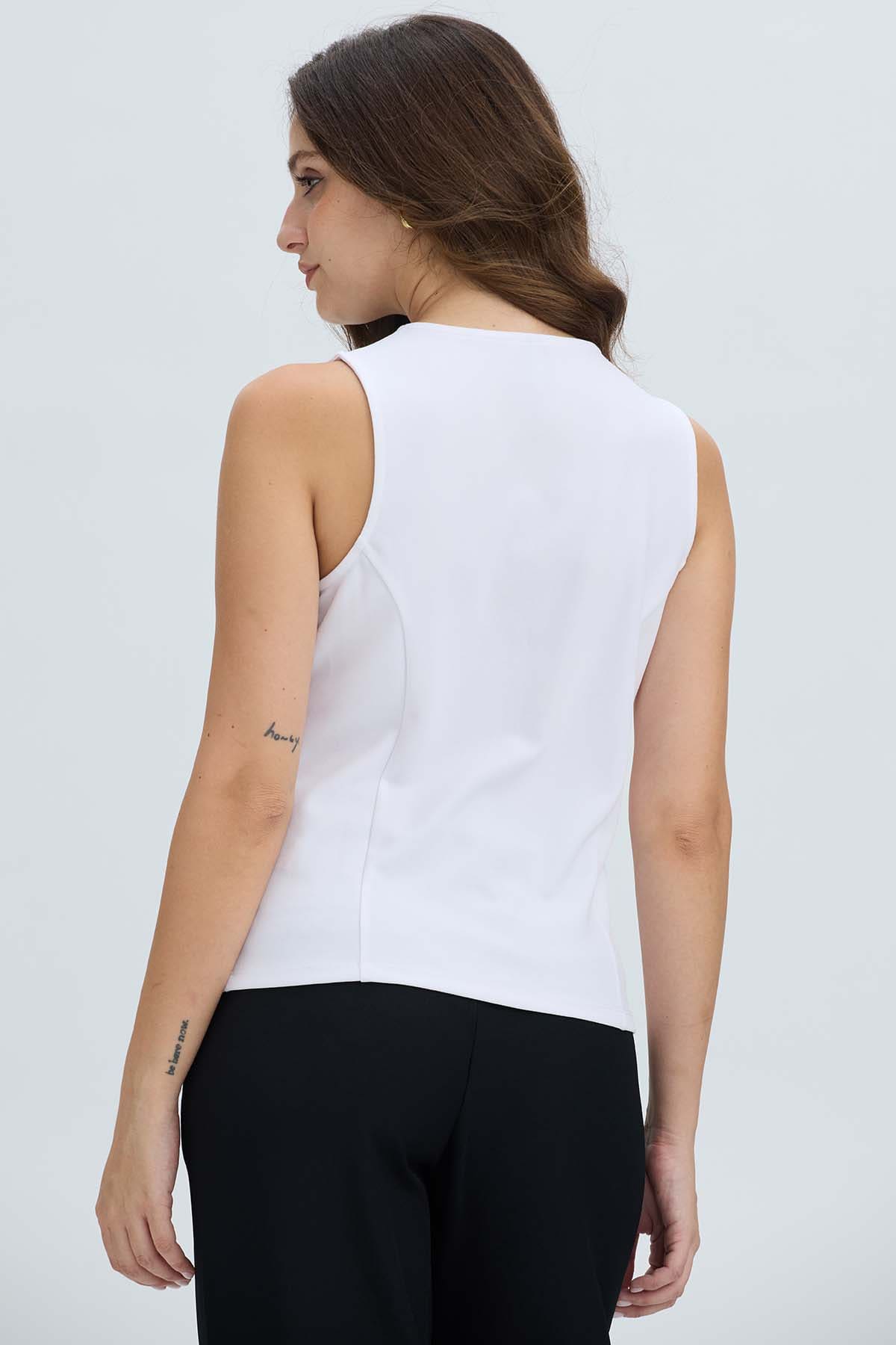 Polera Mujer Cierre Delantero Blanco Blanco / XXL