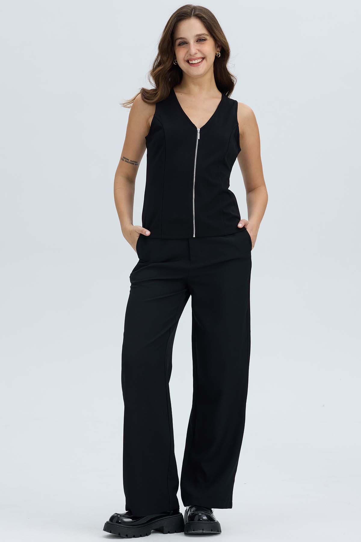 Polera Mujer Cierre Delantero Negro Negro / XXL