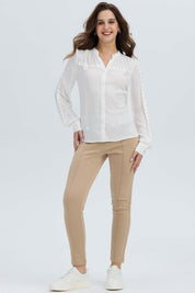 Blusa Mujer Abotonada Aplicación Crudo