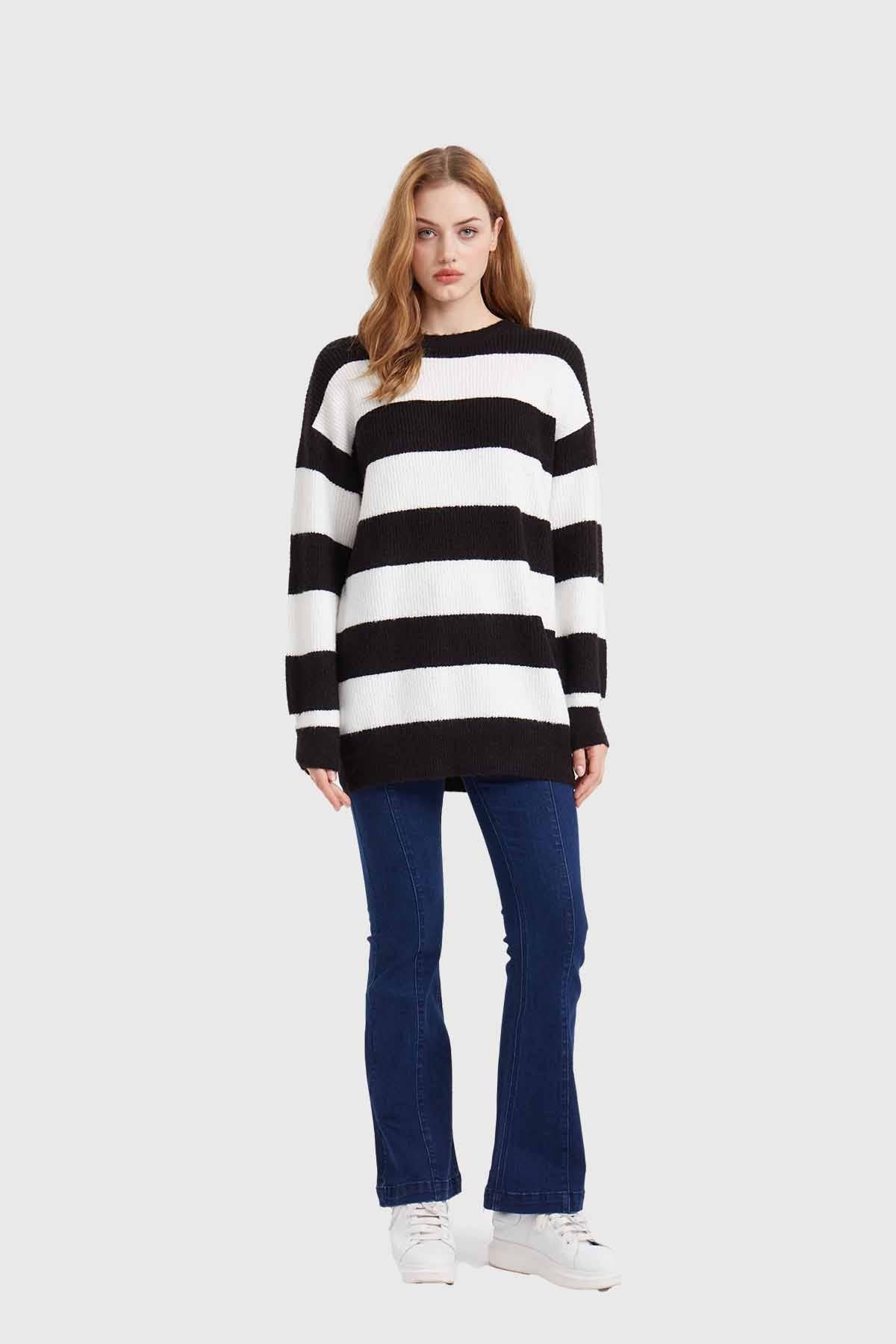 Sweater Mujer Rayas Largo Negro