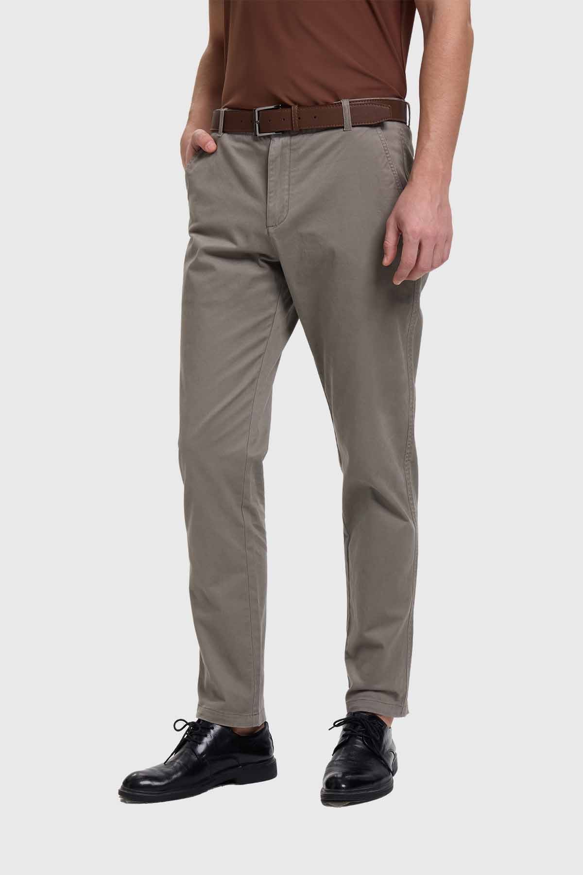 Pantalón Hombre Chino Cinturón Gris