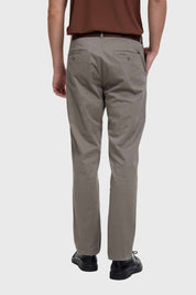 Pantalón Hombre Chino Cinturón Gris