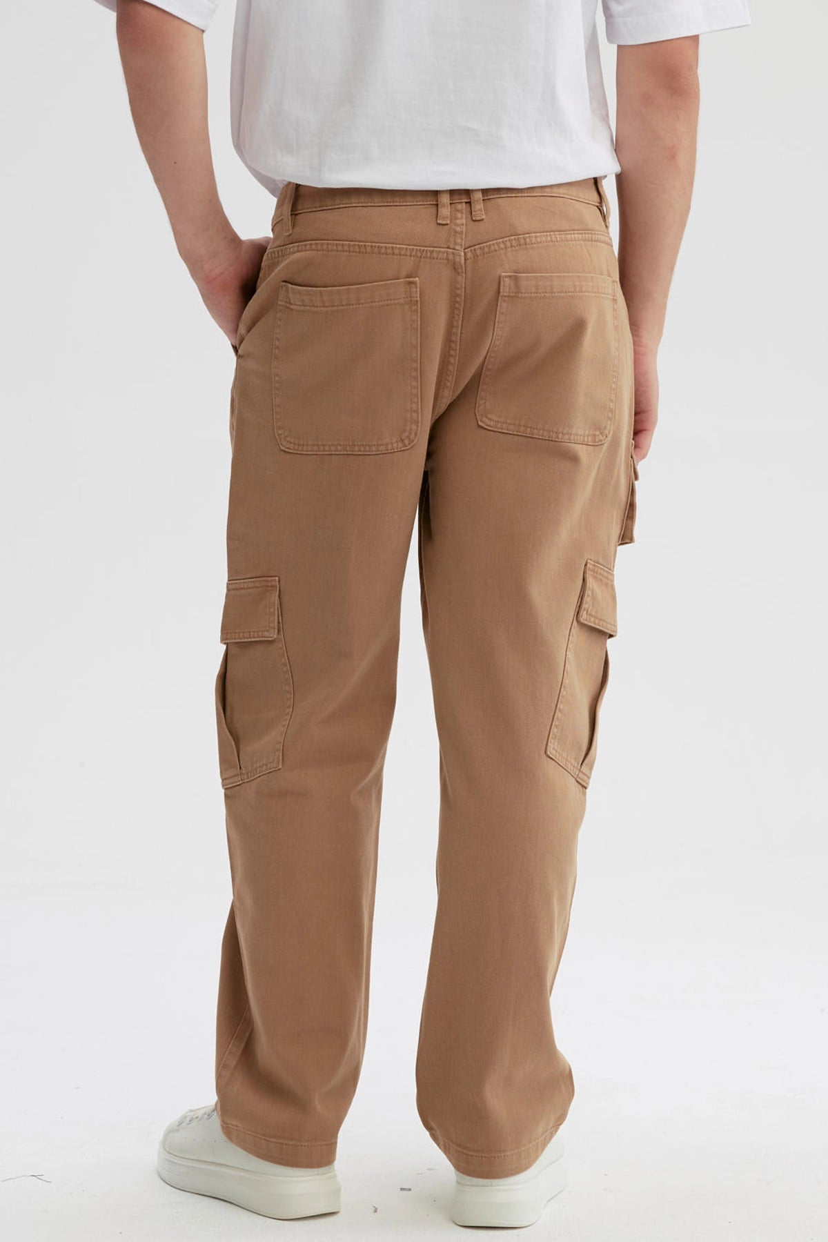 Jeans Hombre Doble Cargo Café