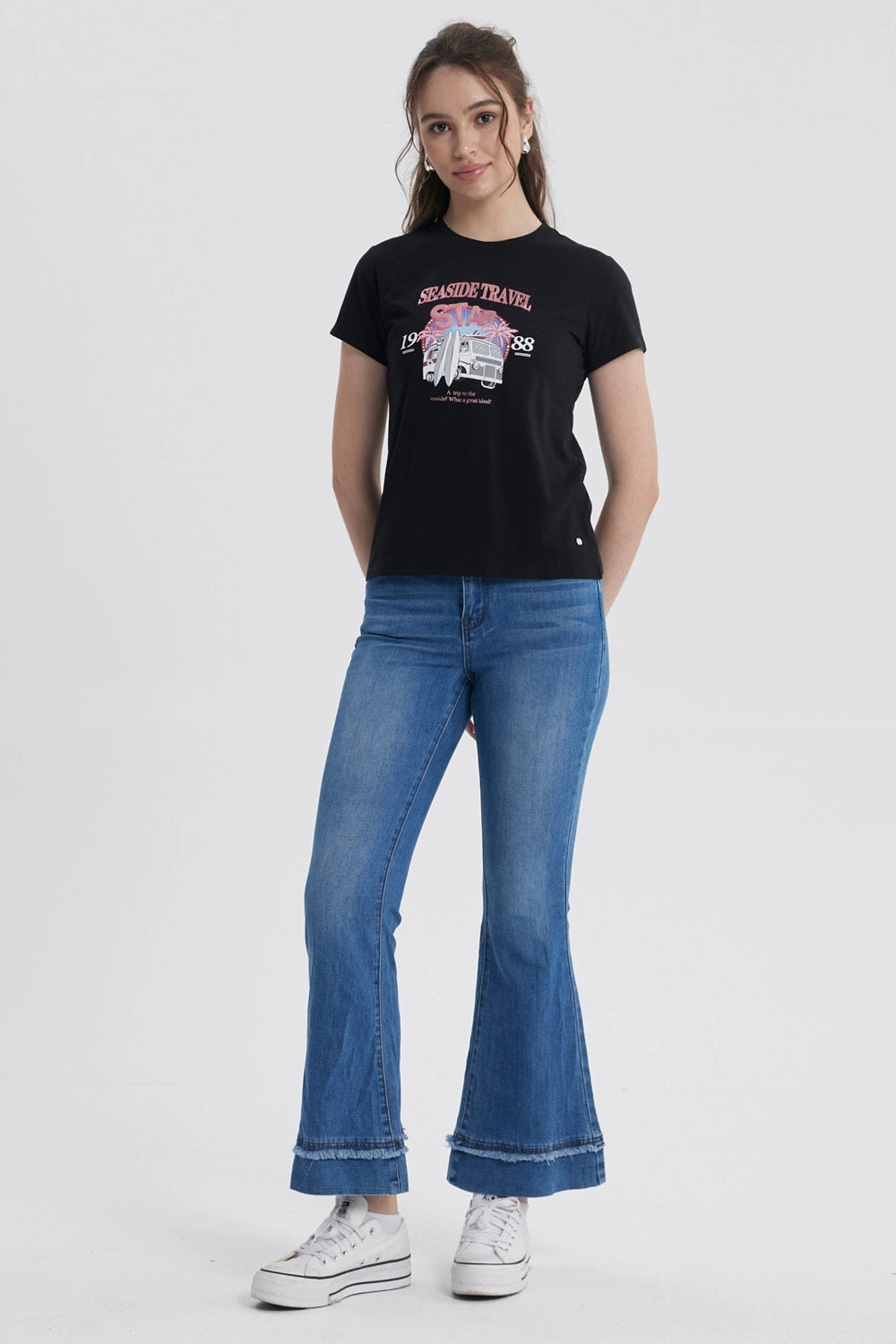 Polera Mujer Básica Print Negro / Coral