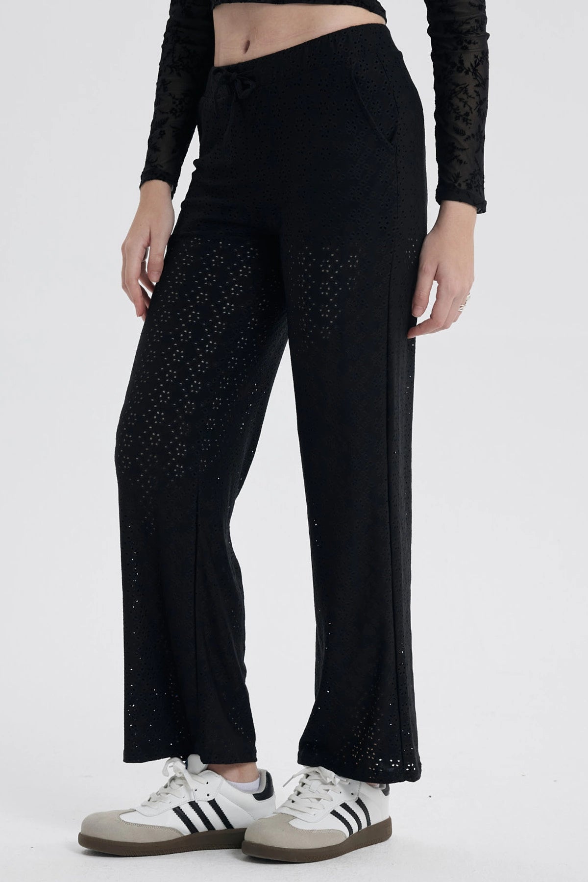 Pantalón Mujer Textura Rulé Negro