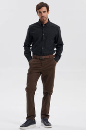 Pantalón Hombre Chino Cinturón Café