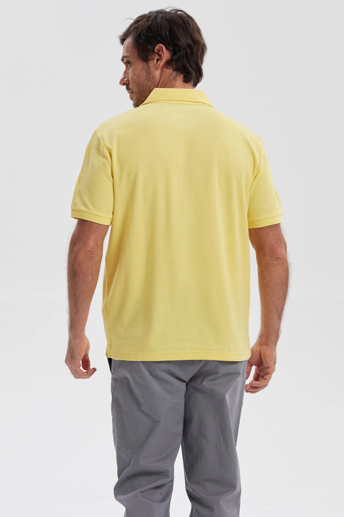 Polera Hombre Pique Básica Lisa Amarillo