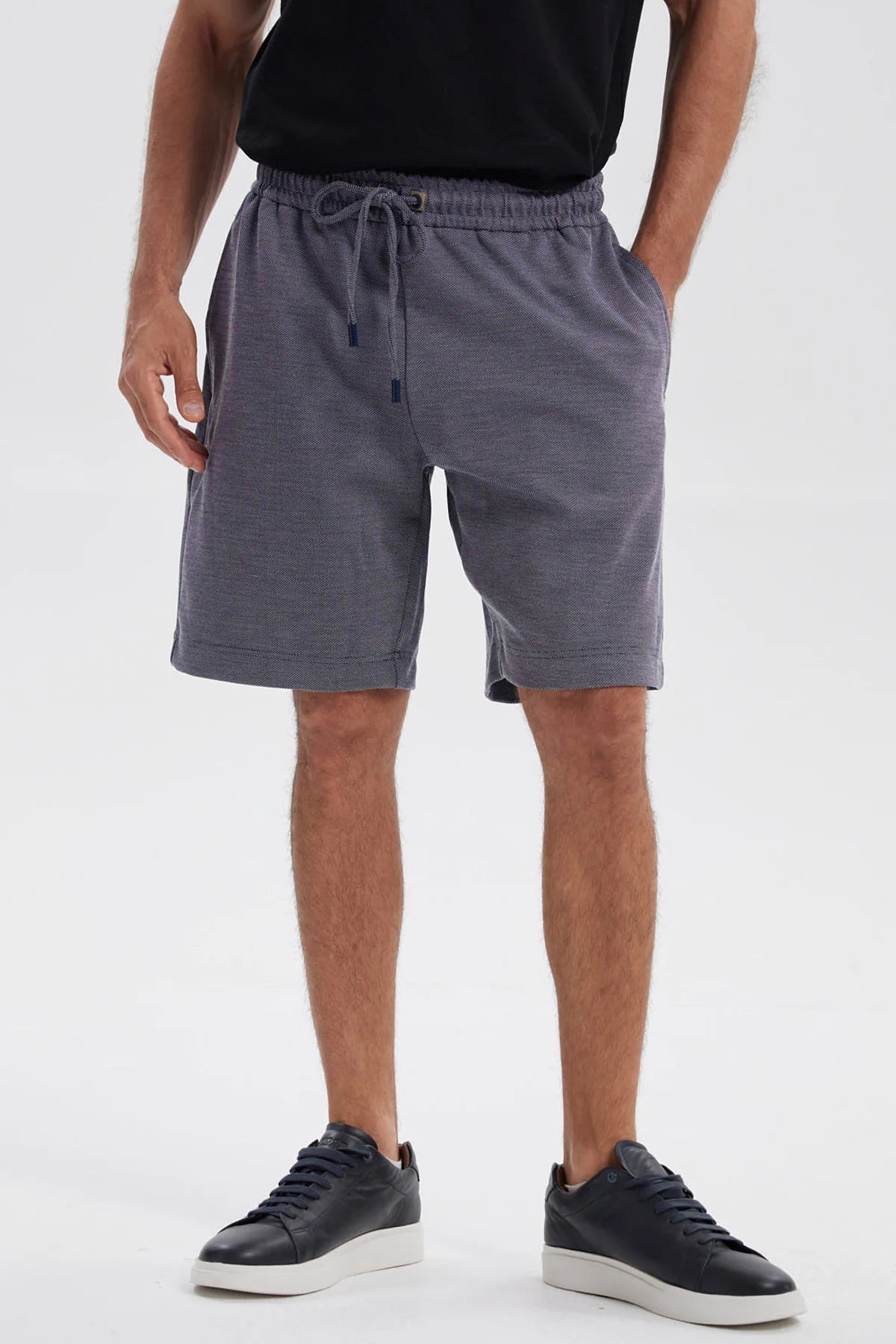 Bermuda Hombre Con Cordón Y Bolsillo Azul Marino