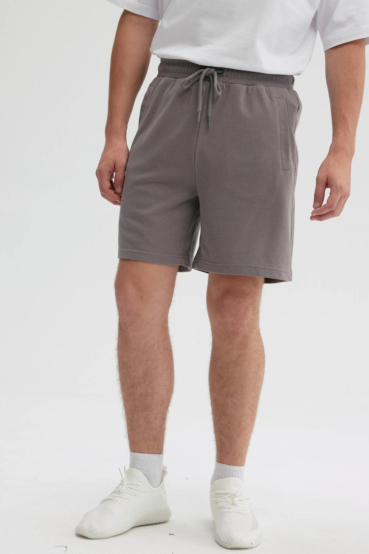 Bermuda Hombre Básico Gris