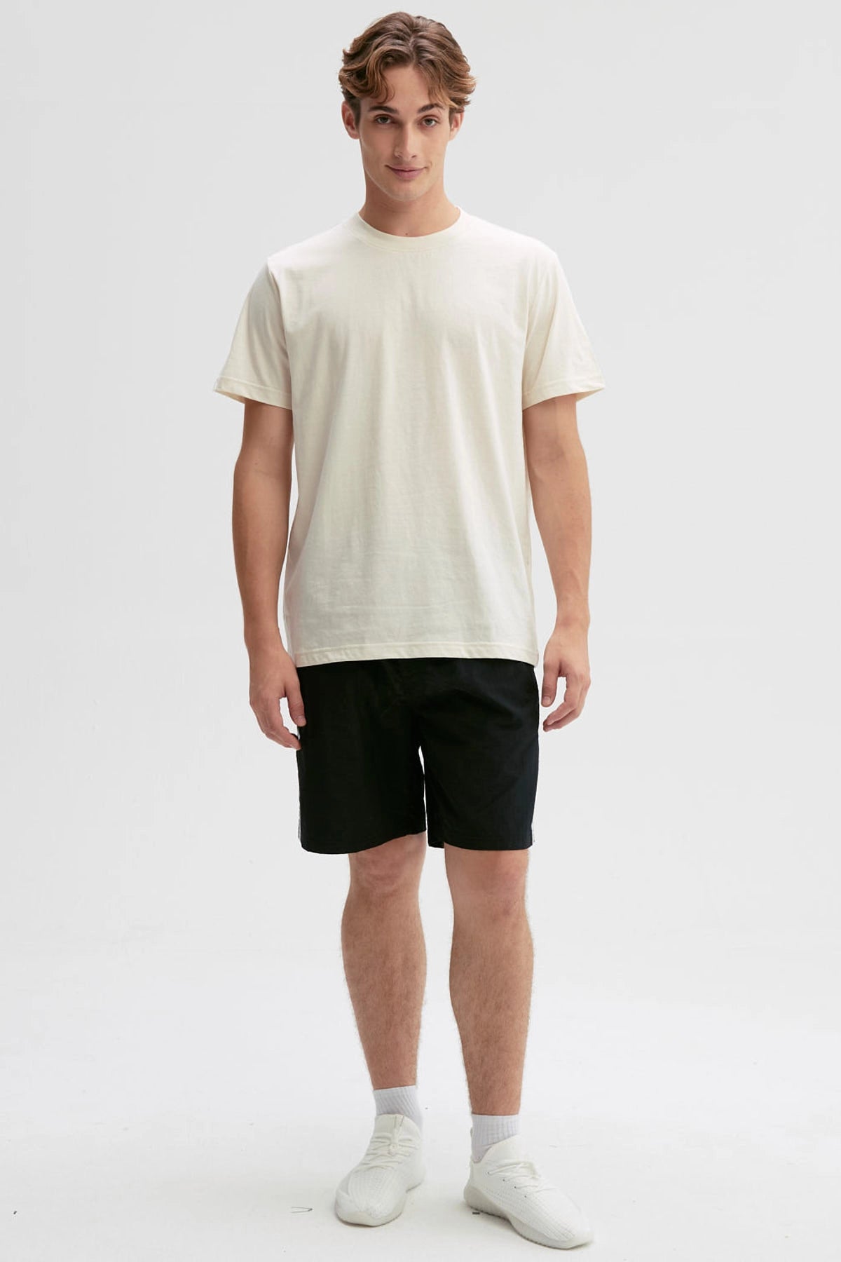 Polera Hombre Long Fit Básica Crema