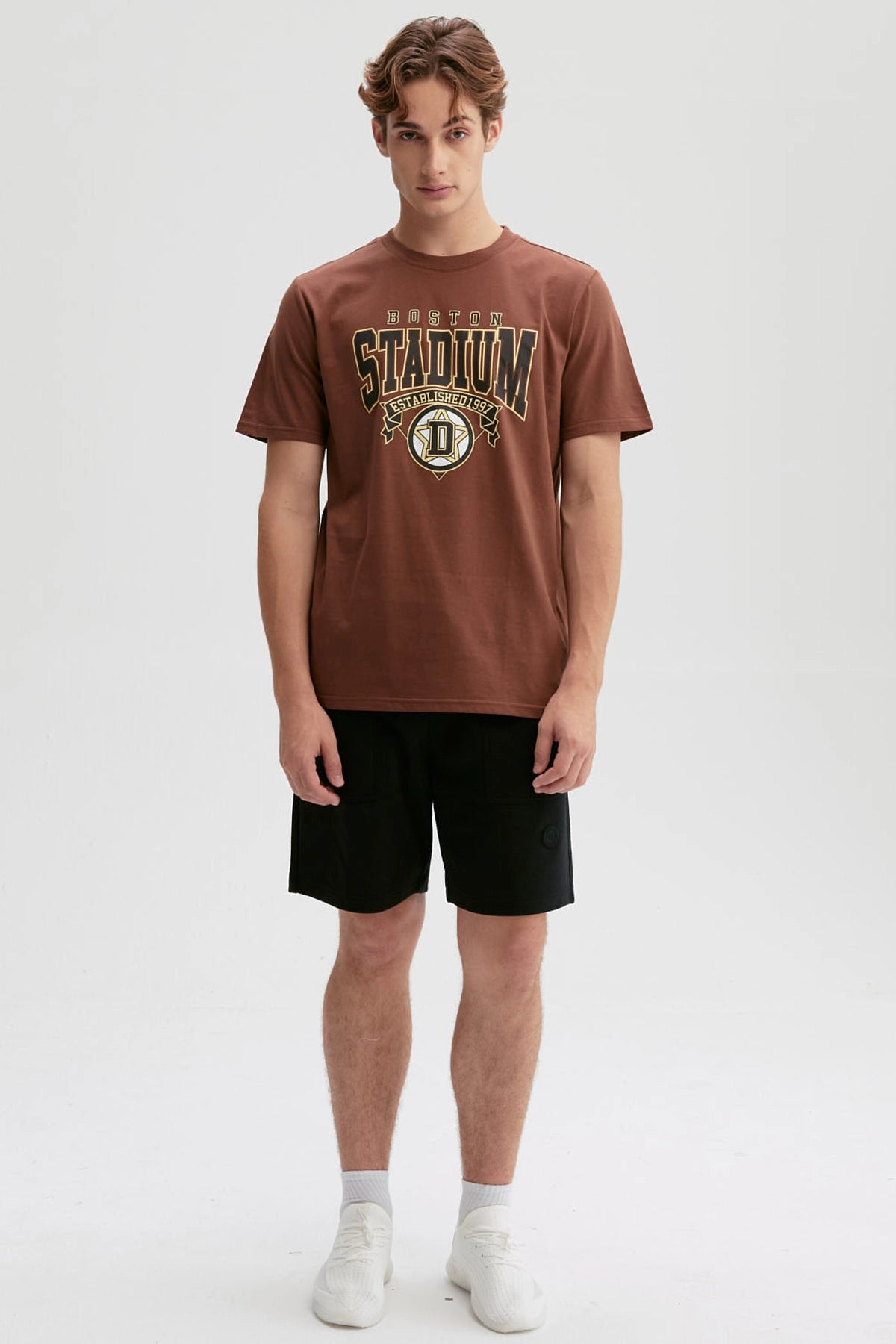 Polera Hombre Print Posicional Chocolate