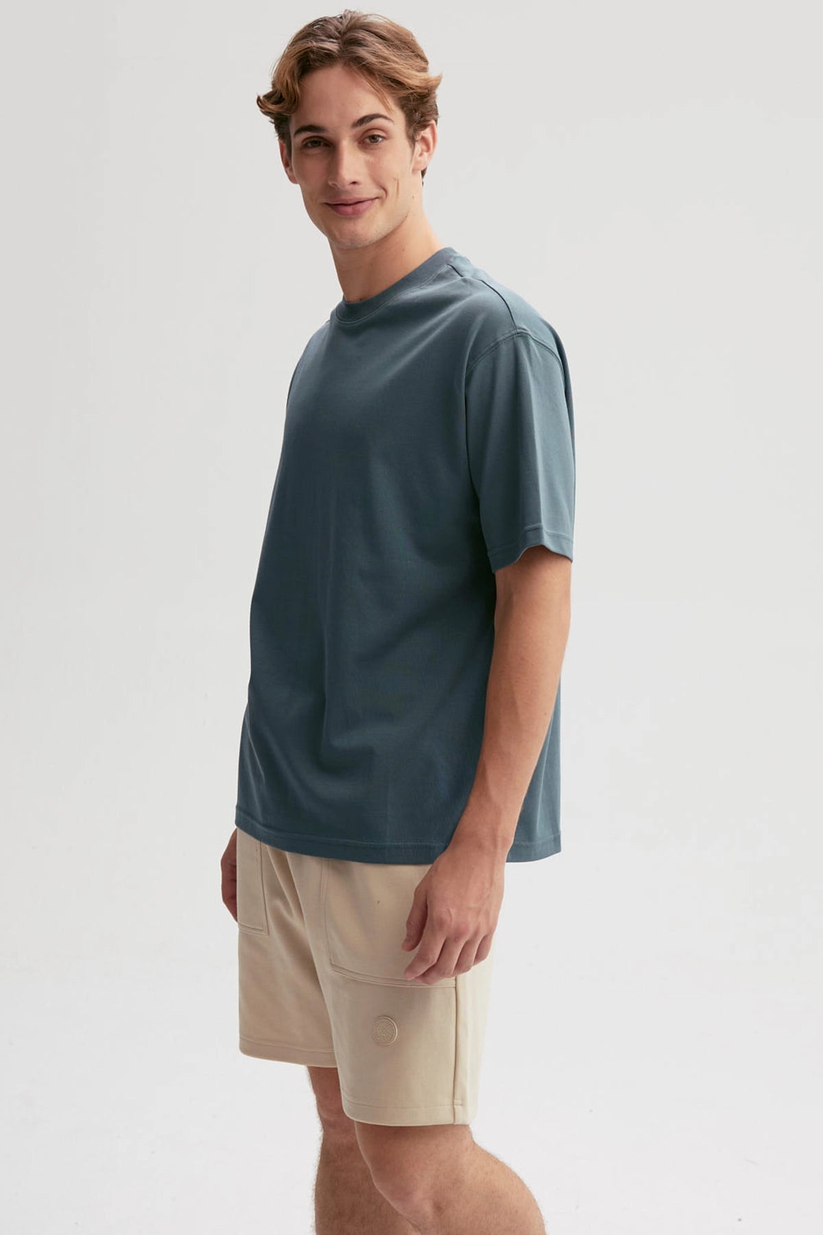 Polera Hombre Loose Fit Verde Olivo