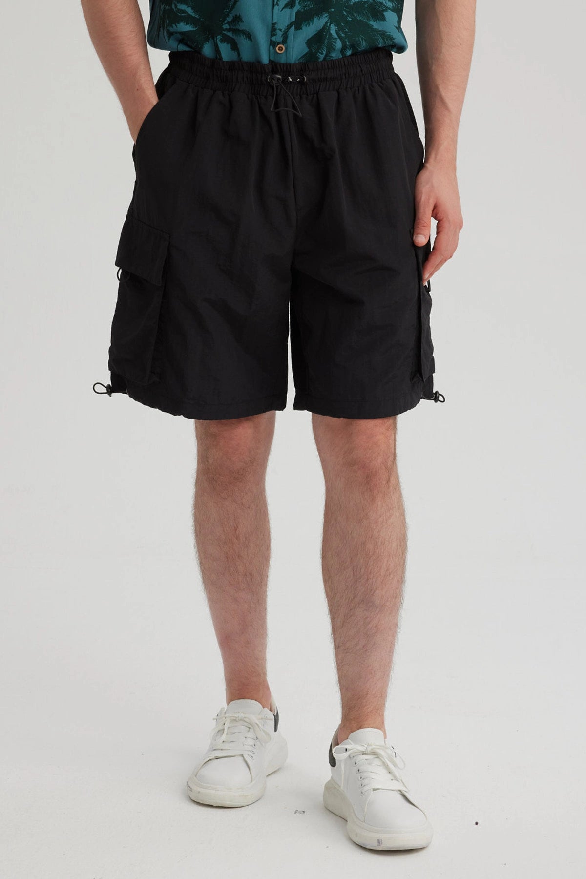 Pantalon Cortos De Carga Bermuda De Hombre Con Cinturilla Elástica Teñidos En Prenda - China Las Bermudas Y Pantalon Precio