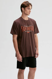Polera Hombre Print Posicional Chocolate