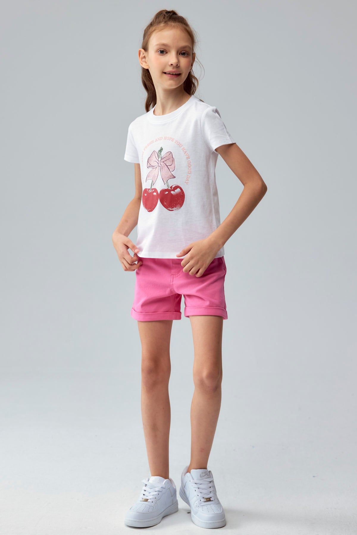 Short Niña Gabardina Básico Fucsia