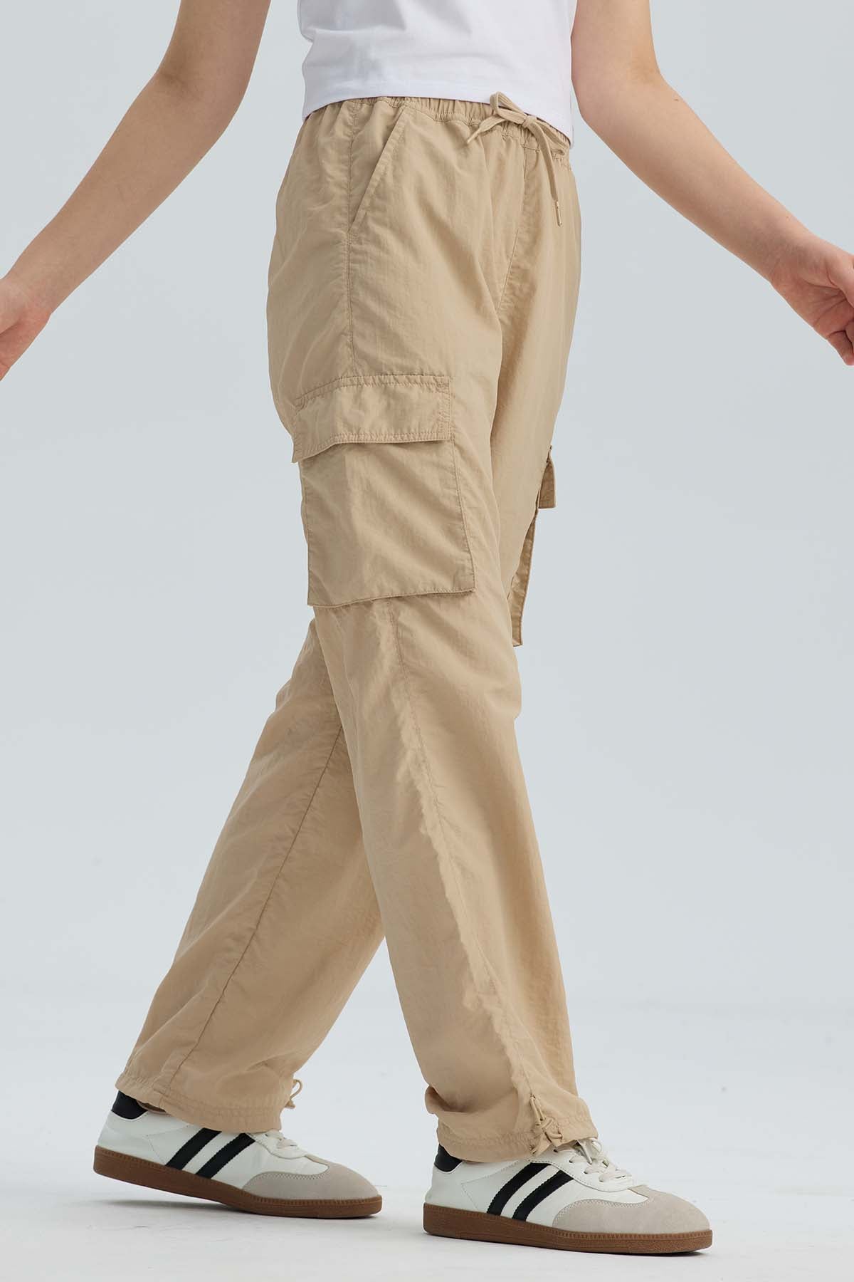 Pantalón Niña Parchute Cargo Beige