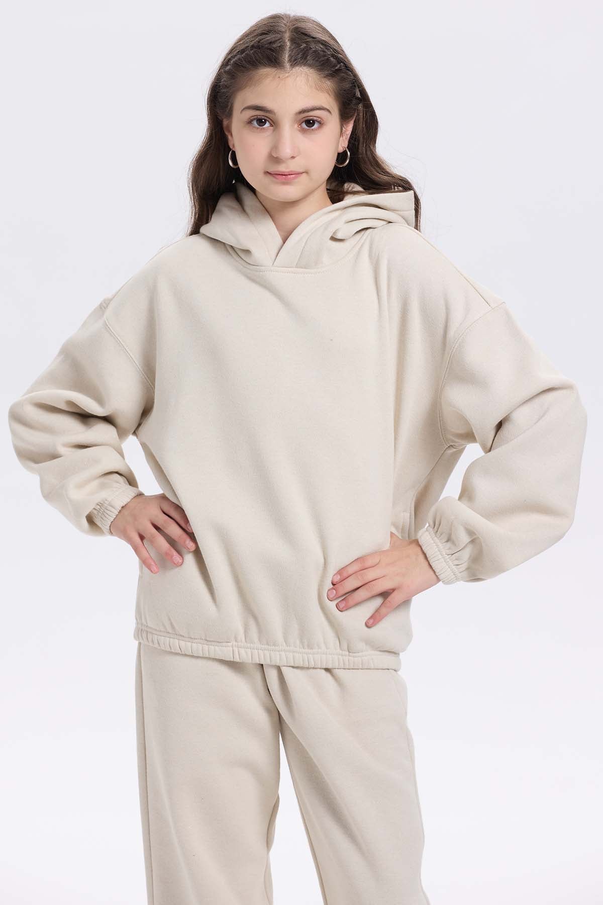 Polerón niña brillos beige