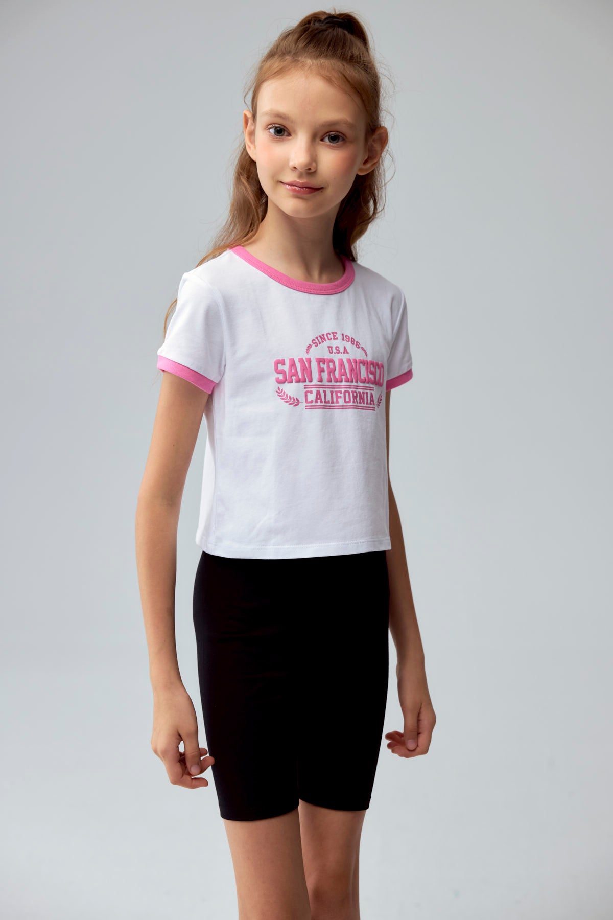 Polera Niña Con Rib A Contraste Rosado