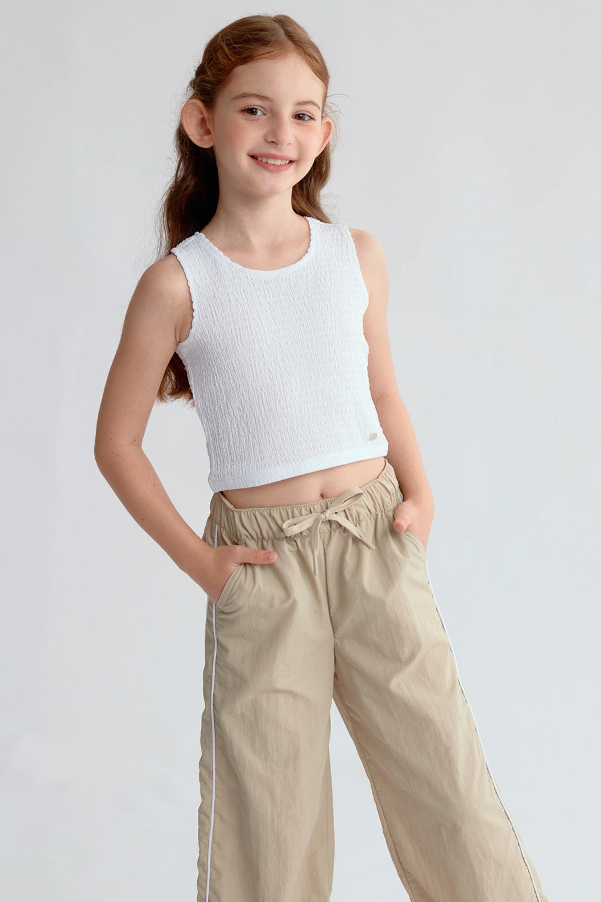 Polera Niña Textura Tipo Peto Blanco