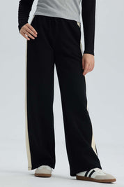 Pantalón Buzo Niña Recto Raya Costado Negro