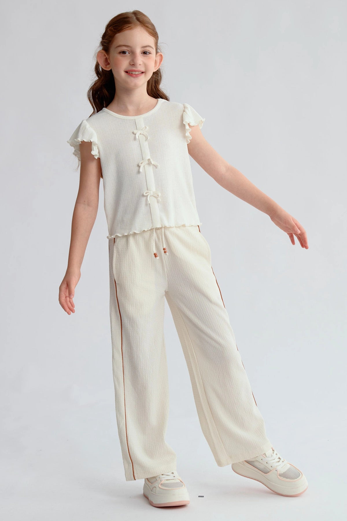 Pantalón Niña Crep Accesorios Cordón Beige