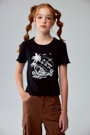Polera Niña Crop Estampada Negro