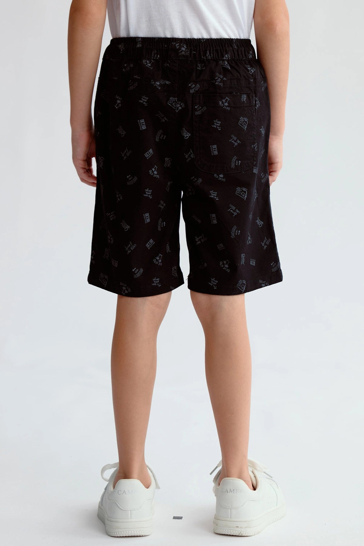 Bermuda Niño Gabardina Básica Negro