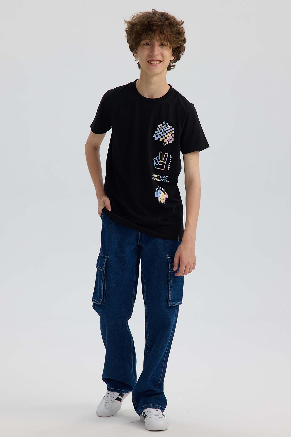 Polera Niño Básica Estampada Negro