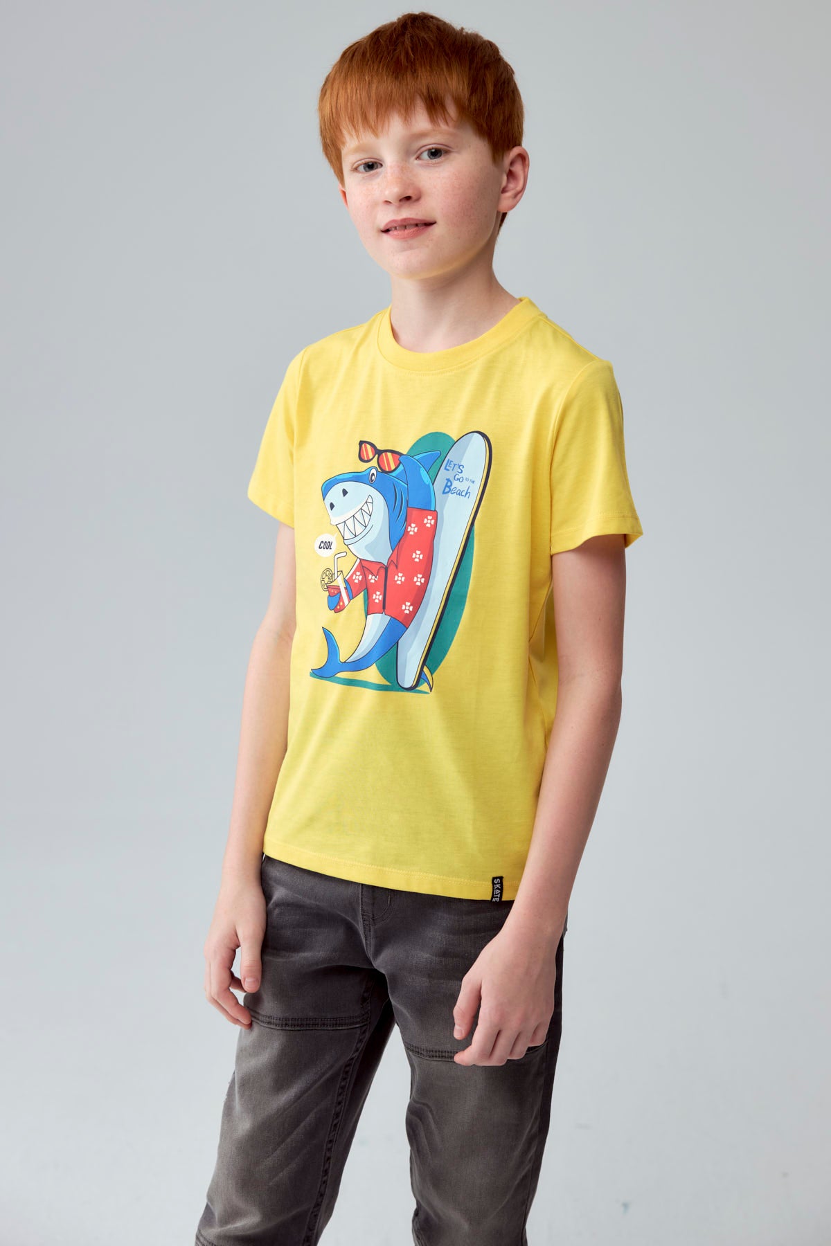 Polera Niño Básica Estampada Amarillo