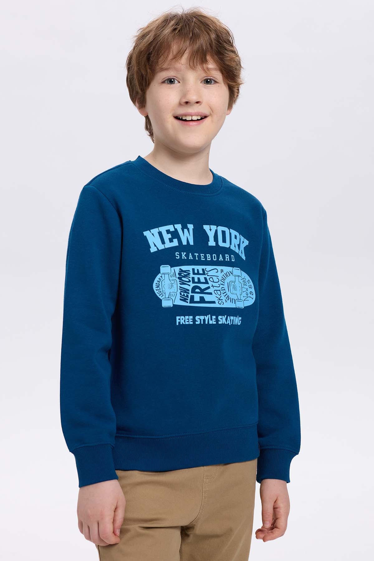 Polerón niño básico Print Azul Petróleo