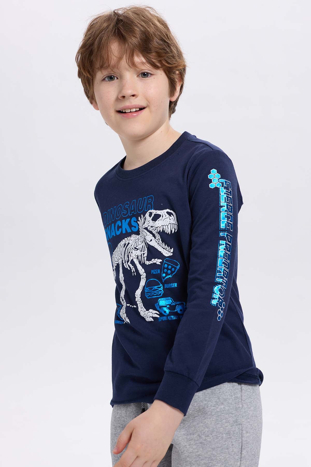 Polera niño con folia azul oscuro
